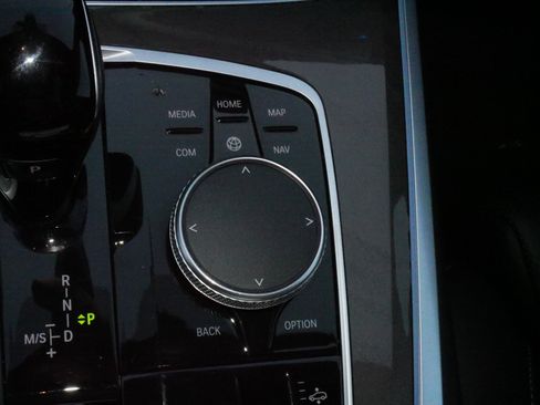 Used 2023 BMW X5 xDrive45e w/ M Sport Package image 31