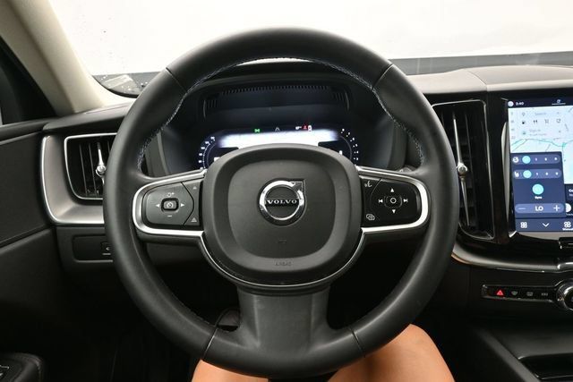 Used 2024 Volvo XC60 B5 Core w/ Climate Package AWD/4WD image 22