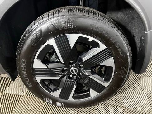 Used 2025 Nissan Kicks SV w/ SV Premium Package image 22