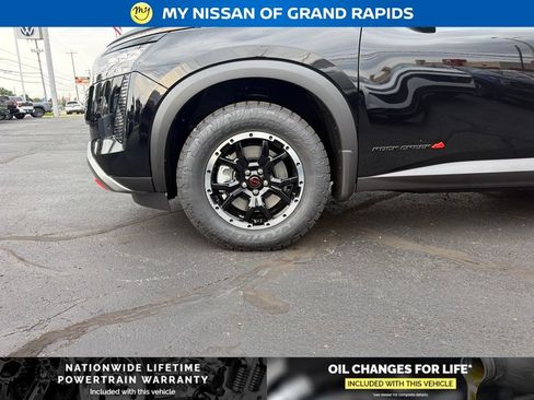 New 2026 Nissan Pathfinder Rock Creek AWD/4WD image 10