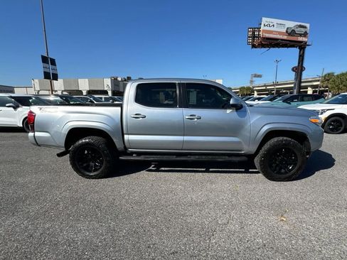 Used 2022 Toyota Tacoma 2WD Double Cab image 10