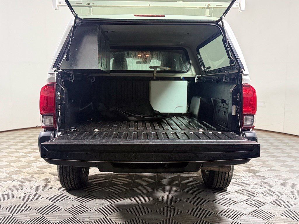 Used 2023 Toyota Tacoma SR RWD image 7