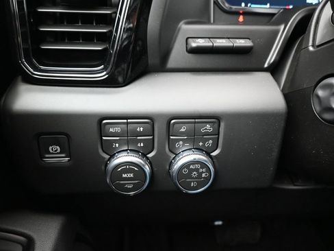 New 2026 GMC Sierra 1500 AT4 w/ Technology Package image 21