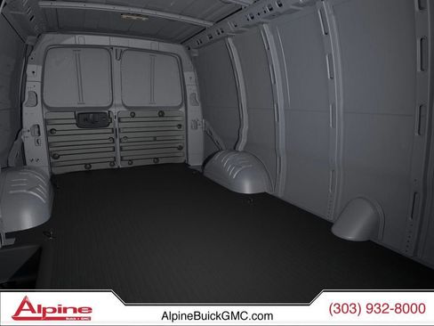 New 2026 GMC Savana 3500 RWD image 17