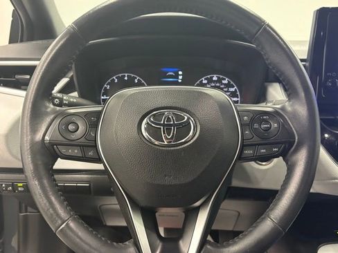 Used 2024 Toyota Corolla SE w/ SE Premium Package FWD image 16