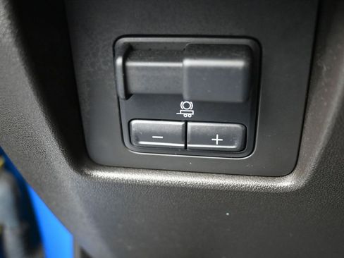 Used 2023 Chevrolet Colorado LT w/ LT Convenience Package II AWD/4WD image 37