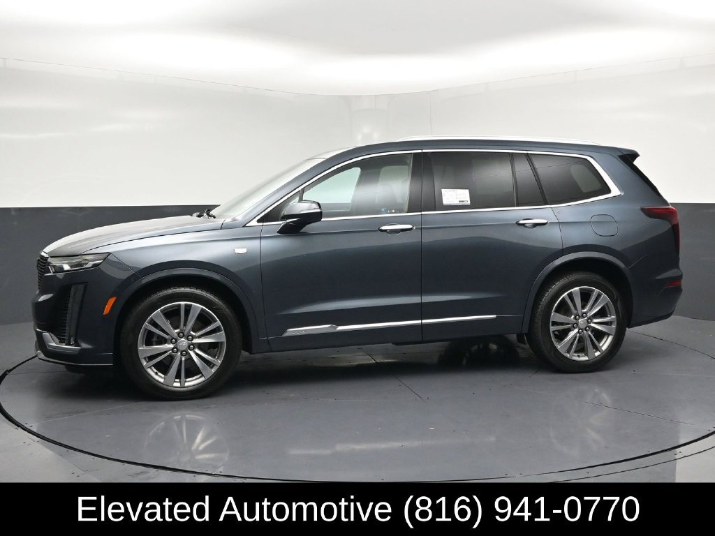 Used 2021 Cadillac XT6 Premium Luxury AWD/4WD image 2