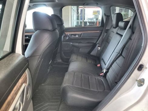 Used 2020 Honda CR-V Touring image 23