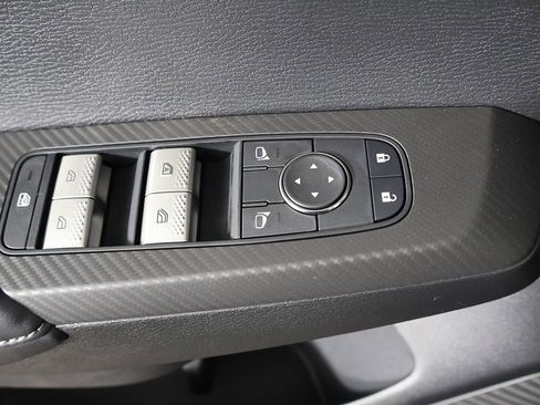 New 2026 Mitsubishi Outlander ES FWD image 34