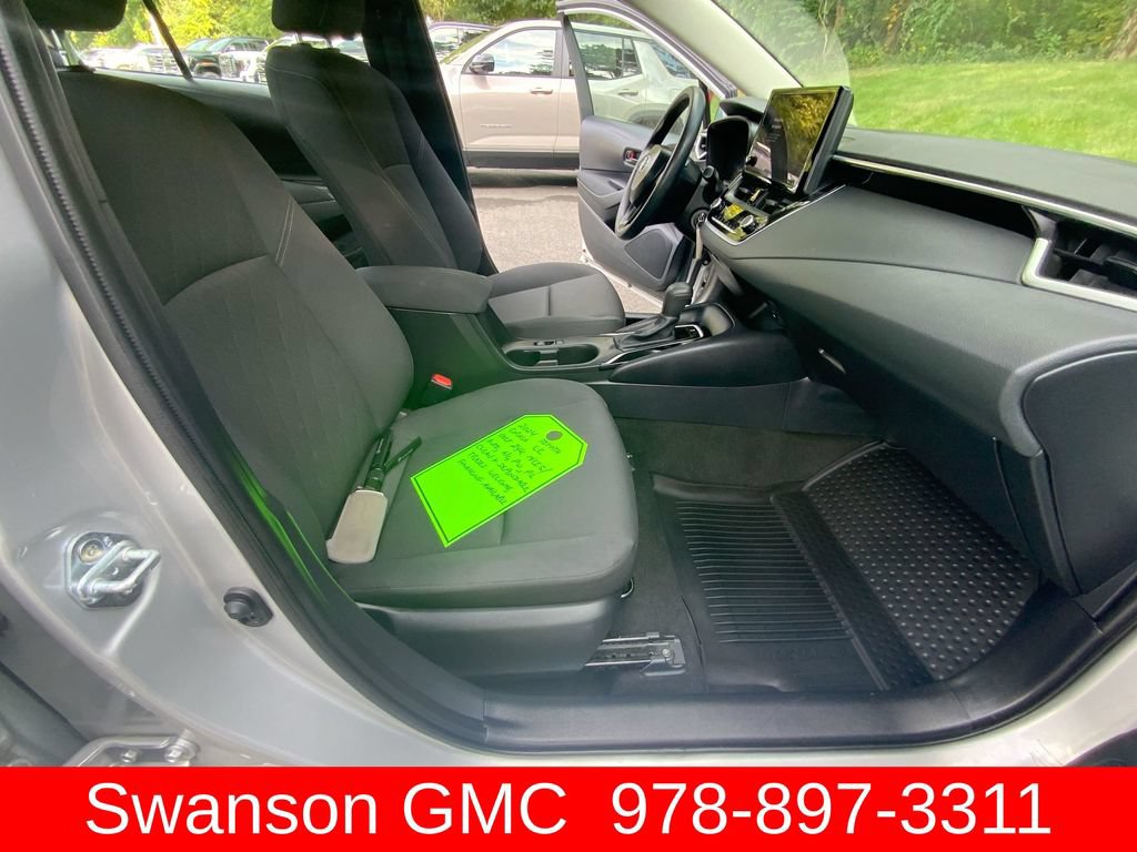Used 2024 Toyota Corolla LE FWD image 27