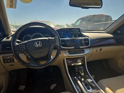 Used 2014 Honda Accord EX-L image 7