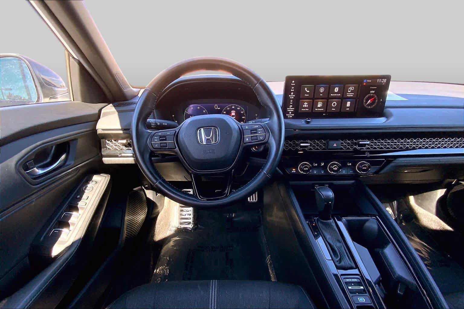 Used 2024 Honda Accord Sport image 5
