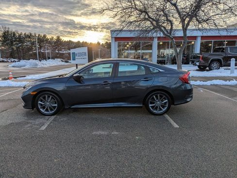 Used 2019 Honda Civic EX image 2