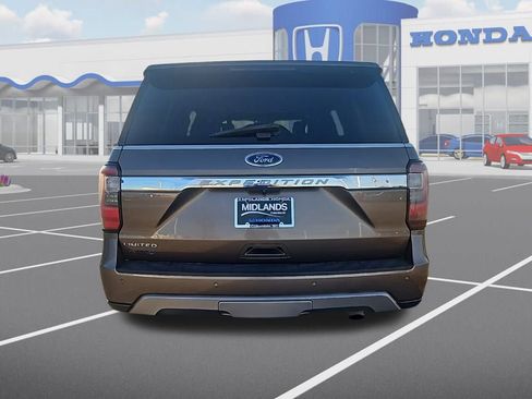 Used 2018 Ford Expedition Limited image 7