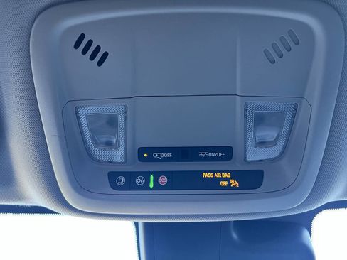 Used 2023 Chevrolet Malibu LS image 33