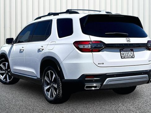 Used 2024 Honda Pilot Elite image 24