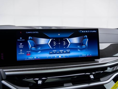 New 2026 BMW X5 M60i image 26