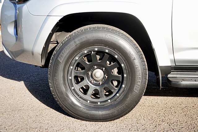 Used 2014 Toyota 4Runner SR5 Premium AWD/4WD image 14