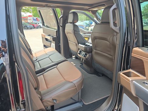 Used 2025 Ford F150 King Ranch AWD/4WD image 11