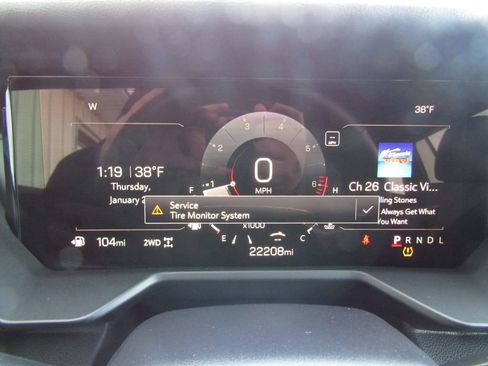 Used 2025 GMC Acadia Elevation image 30