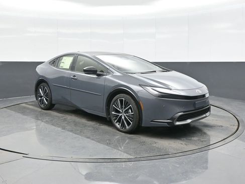 New 2026 Toyota Prius XLE image 1