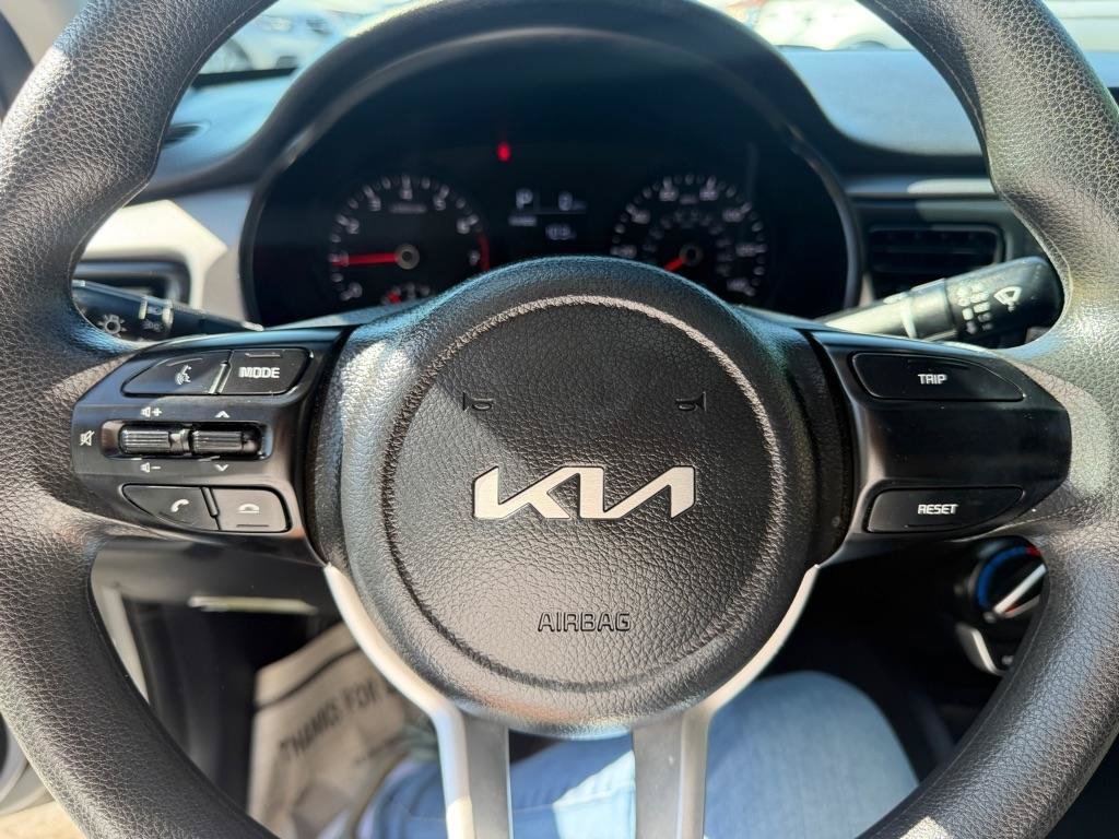 Used 2023 Kia Rio LX FWD image 30
