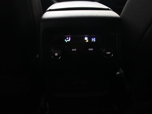 Certified 2021 GMC Acadia SLE image 29