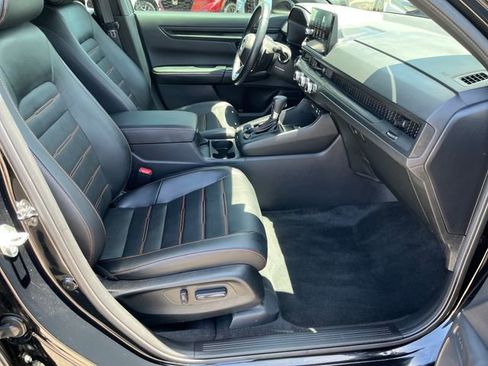 Used 2025 Honda CR-V Sport-L image 16