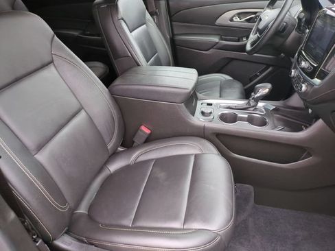 Certified 2023 Chevrolet Traverse LT AWD/4WD image 27