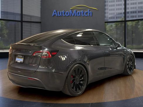 Used 2025 Tesla Model Y Performance AWD/4WD image 10