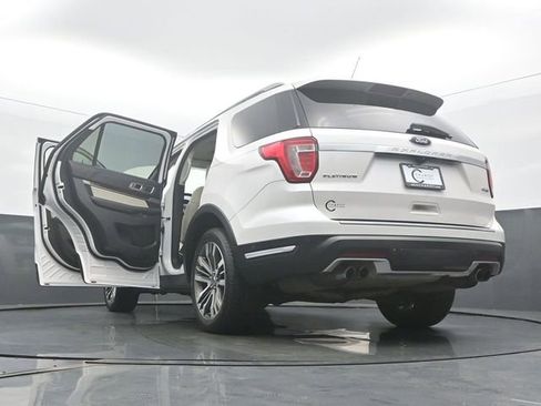Used 2018 Ford Explorer Platinum AWD/4WD image 60