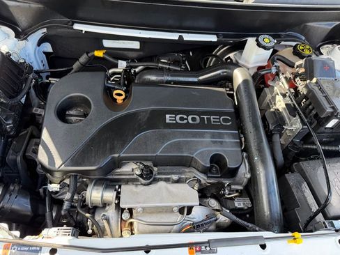 Used 2021 Chevrolet Equinox LT image 15