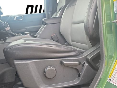 Used 2024 Ford Bronco Everglades image 16