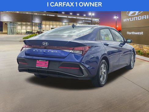 Certified 2025 Hyundai Elantra SE FWD image 7