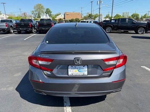 Used 2019 Honda Accord Sport image 6