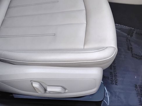 Certified 2023 Audi A4 2.0T Premium w/ Convenience Package image 26