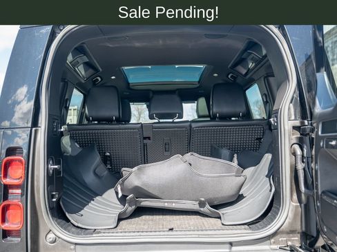 Used 2023 Land Rover Defender 110 X-Dynamic SE AWD/4WD image 38