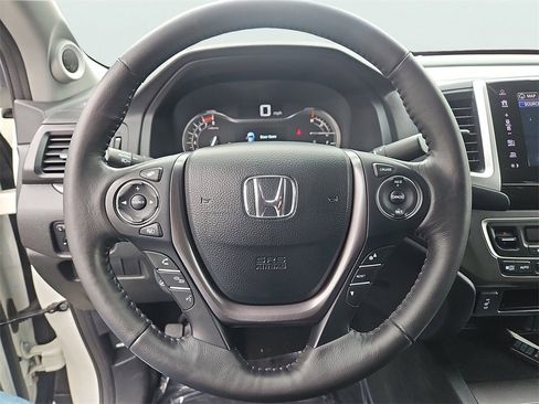 Certified 2018 Honda Ridgeline RTL-T image 26