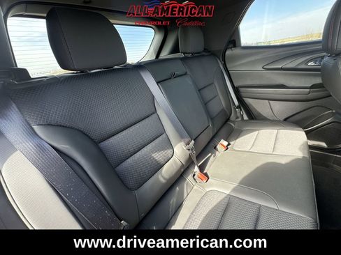 Used 2023 Chevrolet TrailBlazer RS w/ Sun and Liftgate Package image 18