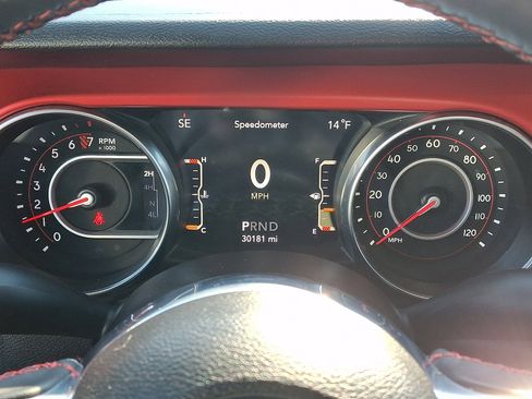 Used 2022 Jeep Wrangler Unlimited Rubicon w/ Steel Bumper Group image 28