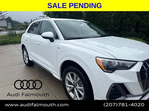 Used 2022 Audi Q3 2.0T Premium w/ Convenience Package AWD/4WD image 21