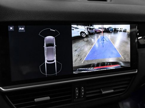 Used 2019 Porsche Cayenne image 17