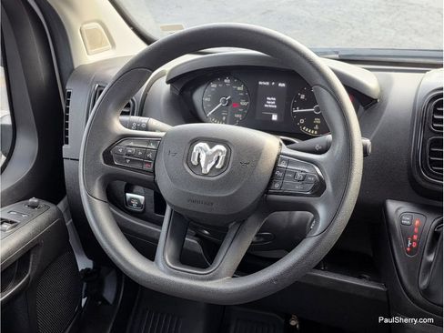 Used 2025 RAM ProMaster 2500 w/ Convenience Group FWD image 27