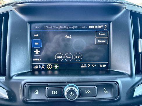 Used 2023 GMC Terrain SLE w/ Driver Convenience Package image 5