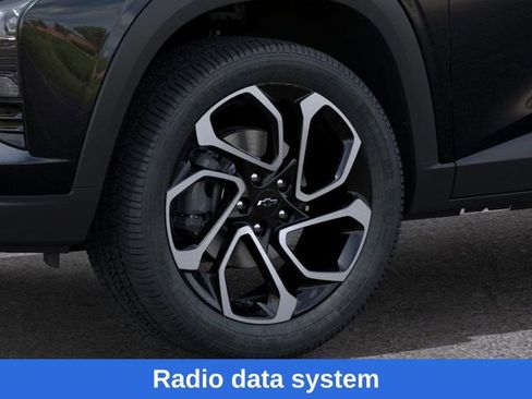 New 2026 Chevrolet Trax RS w/ Sunroof Package image 10