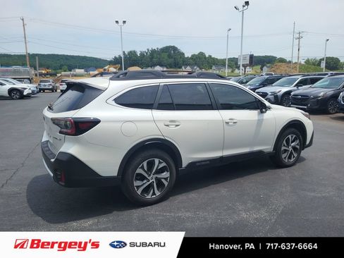 Certified 2022 Subaru Outback Limited AWD/4WD image 5