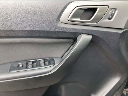 Used 2019 Ford Ranger XLT image 11