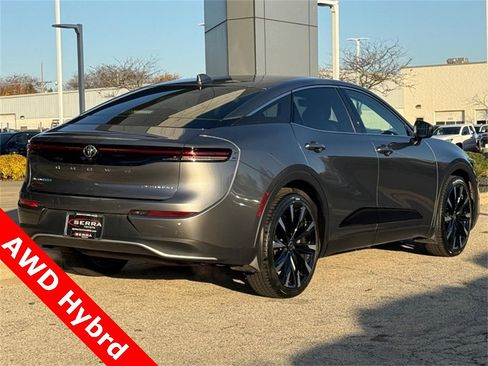 Used 2024 Toyota Crown Platinum w/ Carpet Mat Package (TMS) image 3