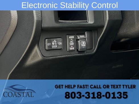 Used 2017 Toyota Tacoma TRD Off-Road w/ Premium & Technology Package image 8