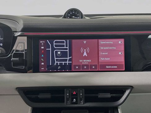 Certified 2025 Porsche Macan 4S Electric AWD/4WD image 17